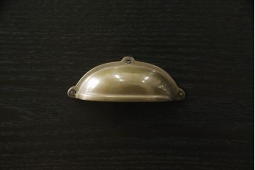 電話台を新規製作!当店商品を参考に取っ手や脚を取り付け。(サイドテーブル、サイドチェスト、引き出し)