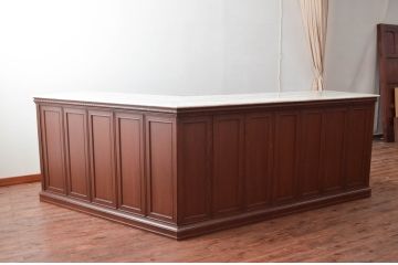 軽井沢カフェ物件で使用するレジカウンターを新規製作!全体のデザインや色もお客様のご希望通りに。(カウンターテーブル、収納棚、戸棚、サイドボード、店舗什器)