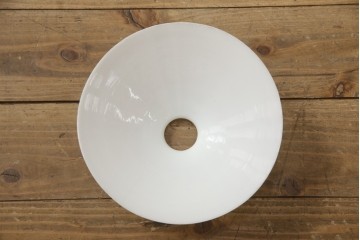 フロアスタンドを新規製作!ご希望のサイズ、デザインにて。高さ・角度調整可能な仕様で、台座は円形にて製作。シェードは当店のアンティークのものを使用。(フロアランプ、スタンドライト、照明)