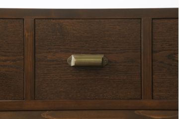 パタパタ収納棚を新規製作!当店のオーダー家具を参考に、一番上に3杯の引き出し、パタパタ収納部は3段の仕様にて。(戸棚、キャビネット、サイドボード、ロッカー)