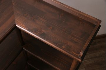 L字型飾り棚を新規製作!他店商品を参考にデザイン。タモ材、ヒノキ材、ヒバ材を使用。お手持ちの家具に近しい色味に着色し仕上げ。(コーナーラック、オープンラック)