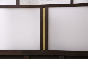 大正ロマンなガラス戸を新規製作!色ガラス、花菱模様ガラス、すりガラスを組み入れ。濃い茶色で着色し仕上げ。(引き戸、建具)