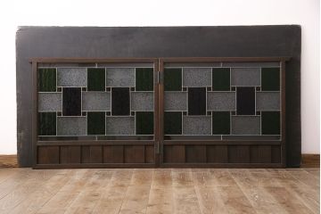 大正ロマンな衝立を新規製作!当店商品を参考にデザイン。結霜ガラス、黄色・緑・紫の色ガラスを組み入れ。(つい立て、パーテーション)