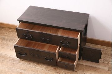 ローボードを新規製作!ヒノキ材、栗材、杉材で製作。二本松箪笥の金具を取り付け。濃い茶色で着色し仕上げ。(ローチェスト、衣装箪笥、テレビ台)