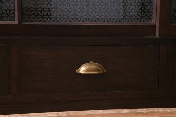 重ね戸棚を新規製作!当店商品を参考にデザイン。建具にクリアガラス、花菱模様ガラスを組み入れ。(収納棚、食器棚、キャビネット)