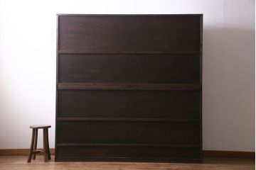 重ね戸棚を新規製作!当店商品を参考にデザイン。建具にクリアガラス、花菱模様ガラスを組み入れ。(収納棚、食器棚、キャビネット)