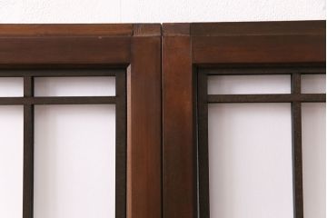 組子障子戸4枚を新規製作!当店商品を参考にデザイン。引き手を取り付け。濃い茶色で着色し仕上げ。(引き戸、建具)