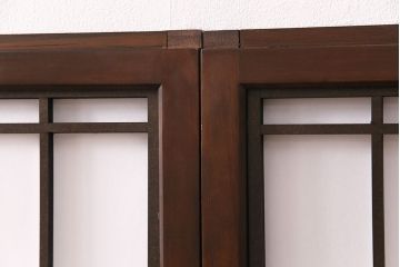 組子障子戸4枚を新規製作!当店商品を参考にデザイン。引き手を取り付け。濃い茶色で着色し仕上げ。(引き戸、建具)