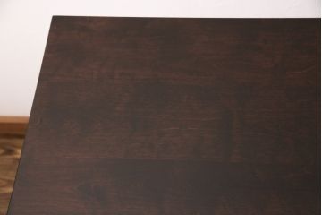 透かし入りテーブルを新規製作!お客様のデザインを参考に透かし加工。濃い茶色で着色し仕上げ。(カフェテーブル、コーヒーテーブル、コンソールテーブル)