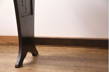 透かし入りテーブルを新規製作!お客様のデザインを参考に透かし加工。濃い茶色で着色し仕上げ。(カフェテーブル、コーヒーテーブル、コンソールテーブル)