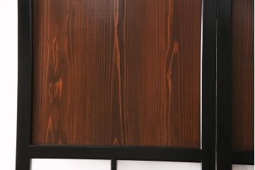 帯戸2枚を新規製作!すりガラス、クリアガラスを組み入れ。建具枠・ガラス枠は黒、板は濃い茶色で着色し仕上げ。(引き戸、建具)