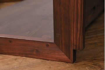 飾り棚を新規製作!背面穴開け加工。同時購入品の色味に合わせて着色し仕上げ。(ディスプレイ)