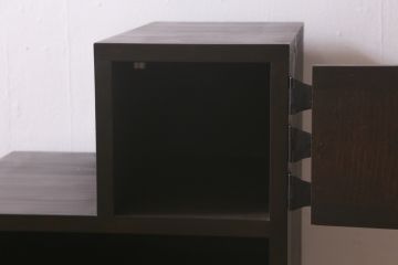 階段箪笥を新規製作!明治期の引き手と錠前金具を使用。本体は新材で製作。引き戸に月とうさぎの透かし。濃い茶色で着色し仕上げ。(和タンス、収納箪笥)
