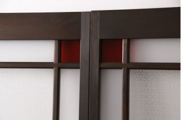 大正ロマンなガラス戸3枚を新規製作!色ガラス・花菱ガラス、すりガラスを組み入れ、吊り金具用の加工。引き手の取り付け。濃い茶色で着色し仕上げ。(引き戸、建具)