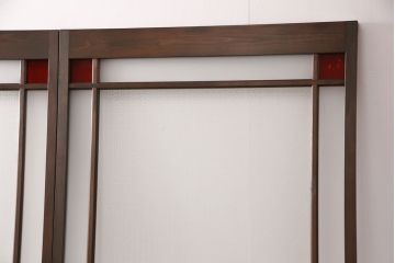大正ロマンなガラス戸3枚を新規製作!色ガラス・花菱ガラス、すりガラスを組み入れ、吊り金具用の加工。引き手の取り付け。濃い茶色で着色し仕上げ。(引き戸、建具)