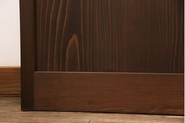 大正ロマンなガラス戸3枚を新規製作!色ガラス・花菱ガラス、すりガラスを組み入れ、吊り金具用の加工。引き手の取り付け。濃い茶色で着色し仕上げ。(引き戸、建具)