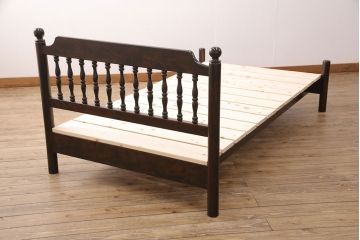松本民芸家具のベッドフレーム用すのこを新規製作!デザイン、色味は当店商品を参考。(木製ベッド)