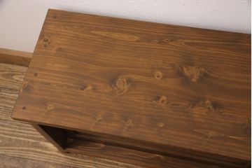 テレビ台を新規製作!建具は丸窓とみんさー柄のレーザー組子を入れ込み作成。黄味がかった茶色に着色し仕上げ。(テレビボード、ローボード、収納棚、丸窓、組子)