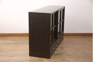収納棚を新規製作!過去のオーダー家具を再現。濃い茶色に着色し仕上げ。(戸棚、食器棚、キャビネット)