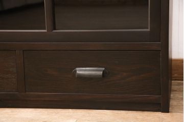 収納棚を新規製作!過去のオーダー家具を再現。濃い茶色に着色し仕上げ。(戸棚、食器棚、キャビネット)