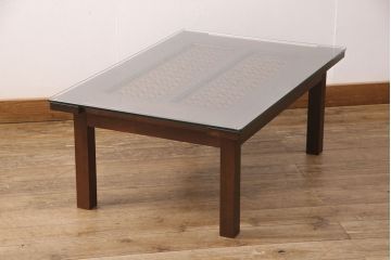 ローテーブルを新規製作!天板にミンサー柄の透かしを施し、ガラス天板を取り付け。(センターテーブル、リビングテーブル)