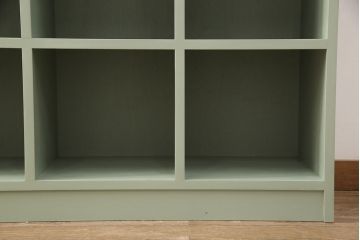 マス目棚を新規製作!くすんだグリーンでペイント仕上げ。(オープンラック、飾り棚、収納棚)
