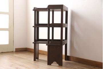 コーナーラックを新規製作!(飾り棚、陳列棚)