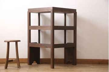 コーナーラックを新規製作!(飾り棚、陳列棚)