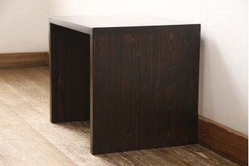 コの字型のラックを新規製作!厚みのあるヒノキ無垢使用。(棚、テーブル)