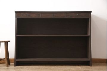 本棚を新規製作!イメージ画像を参考にヒノキ無垢材を使用。(ブックシェルフ)