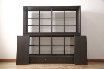 重ね戸棚を新規製作!上下段を別々でも入れ替えても使える仕様に。(陳列棚、飾り棚)