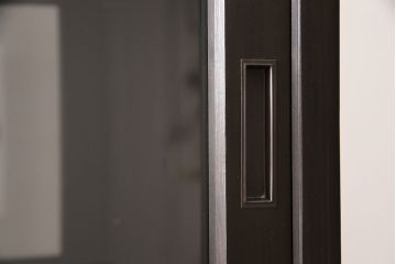 重ね戸棚を新規製作!上下段を別々でも入れ替えても使える仕様に。(陳列棚、飾り棚)