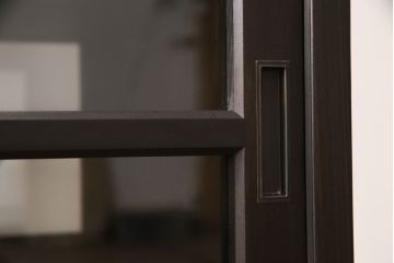 重ね戸棚を新規製作!上下段を別々でも入れ替えても使える仕様に。(陳列棚、飾り棚)