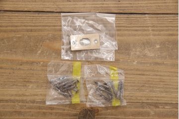 押し入れ用両開き戸を新規製作!表面にウィリアム・モリスの生地を使用し、洋風な扉に。(ふすま、建具)