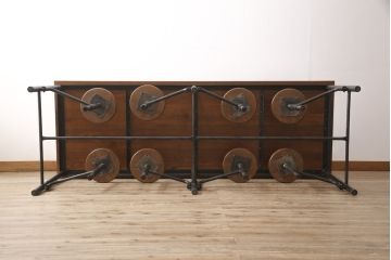 格納スツール8脚付きテーブルを新規製作!マットブラックでペイント仕上げ。(8人用ダイニングテーブル、作業台)