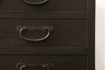 小引き出しを新規製作!本体はヒノキ材、前板は栗材で製作。取っ手は古金具を使用。(小物収納、サイドチェスト)