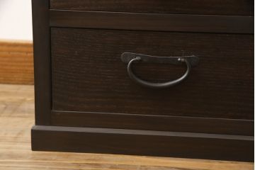小引き出しを新規製作!本体はヒノキ材、前板は栗材で製作。取っ手は古金具を使用。(小物収納、サイドチェスト)