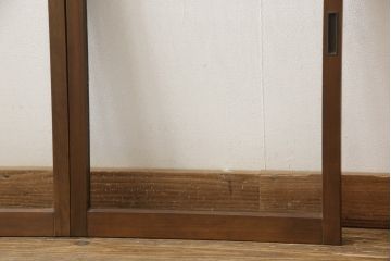 食器棚用の建具を新規製作!お客様の建具の仕様やサイズを元に再製作。ガラスはそのまま使用し、本体は現状の色味に合わせて着色。(建具、引き戸、ガラス戸)