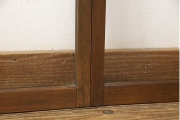 食器棚用の建具を新規製作!お客様の建具の仕様やサイズを元に再製作。ガラスはそのまま使用し、本体は現状の色味に合わせて着色。(建具、引き戸、ガラス戸)