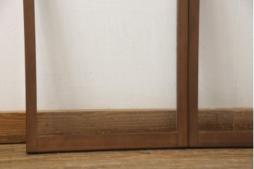 食器棚用の建具を新規製作!お客様の建具の仕様やサイズを元に再製作。ガラスはそのまま使用し、本体は現状の色味に合わせて着色。(建具、引き戸、ガラス戸)