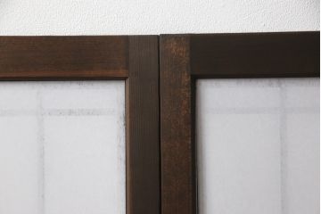組子障子戸4枚×2セットを新規製作!当店のオーダー建具を参考にご希望のサイズで障子戸を製作。引手を取り付け、プラスチック障子紙を新たに張り、当店商品を参考に着色。(引き戸、建具)