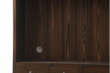 ブックシェルフを新規製作!当店の商品を参考にしたデザイン・希望のサイズにて。配線穴開け加工をし、色味は茶色1色に着色。(収納棚、本棚、ウッドシェルフ)