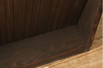 ブックシェルフを新規製作!当店の商品を参考にしたデザイン・希望のサイズにて。配線穴開け加工をし、色味は茶色1色に着色。(収納棚、本棚、ウッドシェルフ)