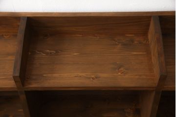 本棚を新規製作!当店のオーダー家具を参考に、台形型のデザイン、お好みのサイズで。(オープンラック、ブックシェルフ、ロッカー)