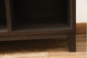 脚付きマス目棚を新規製作!(ロッカー、収納棚、本棚、飾り棚)