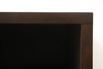 収納棚を新規製作!背面に配線用穴あけ加工を施し、棚板は可動式に。ご希望の色味に着色仕上げ。(サイドボード、サイドキャビネット、ローボード、テレビ台、テレビボード)