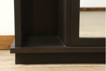ハンガー収納付姿見を新規製作!鏡面内部は可動式の棚板5枚とハンガーアイアンを取り付け。濃い茶色で着色仕上げ。(洋服タンス、収納棚、戸棚、キャビネット、ワードローブ)