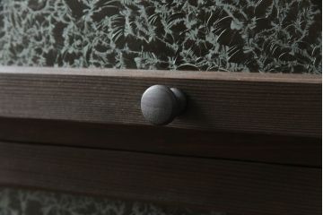 パタパタ扉の下駄箱を新規製作!扉にはアンティーク結霜ガラスを使用。(収納棚、戸棚、ロッカー)