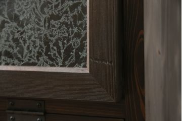 パタパタ扉の下駄箱を新規製作!扉にはアンティーク結霜ガラスを使用。(収納棚、戸棚、ロッカー)