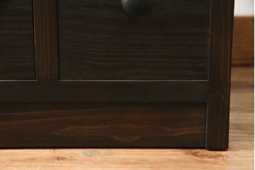 収納棚を新規製作!上段のオープンラック部分には配線用穴あけ加工。キャスターの取り付け。(サイドキャビネット、引き出し、サイドボード)